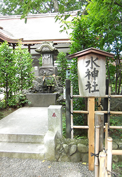 水神社