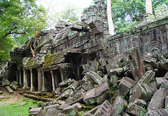 カンボジアにあるベンメリア遺跡