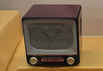 テレビ型ラジオ「シネマスーパー」