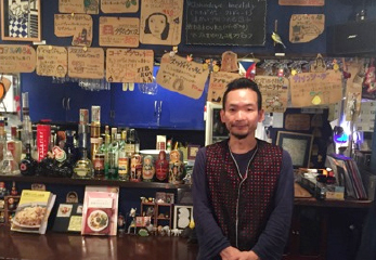 「だあしゑんか」の店主・高野さん