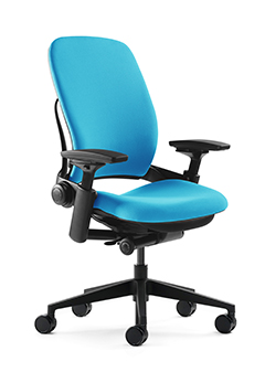 Leap Chair メーカー希望小売価格15万7,700円（税別）※仕様により価格が異なります。