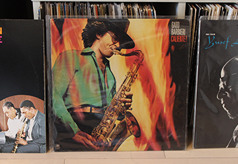 Gato Barbieri – Caliente！