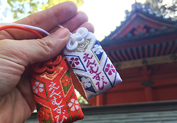 川越氷川神社 「えんむすび」と書かれたお守り