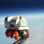 再生回数140万回！ おもちゃの機関車を宇宙へ飛ばした動画が父から子への最高のプレゼントだと話題に d-laboロケットニュース24 Vol.8