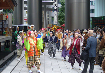 おかめひょっとこ民謡行列