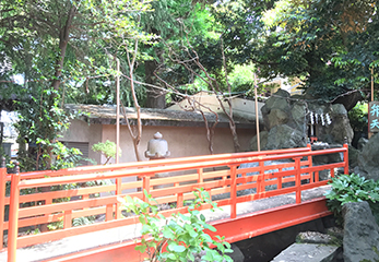 葛西神社 赤い橋