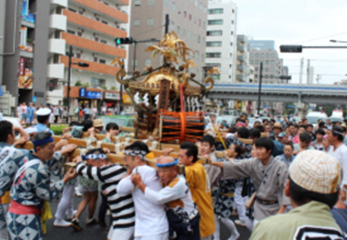 例大祭 御神幸渡御祭（宮神輿渡御）神輿