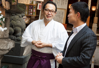 小網神社 宮司 服部匡記さん