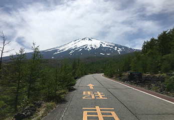 平均勾配10％、最大勾配22％ふじあざみライン