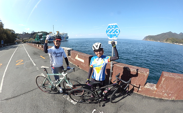 県道223（フジサン）号線で海を渡って清水から土肥へ ロードバイクとフェリーで楽しむ清水～西伊豆サイクリング