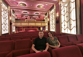 フェリーニを記念して改装された映画館