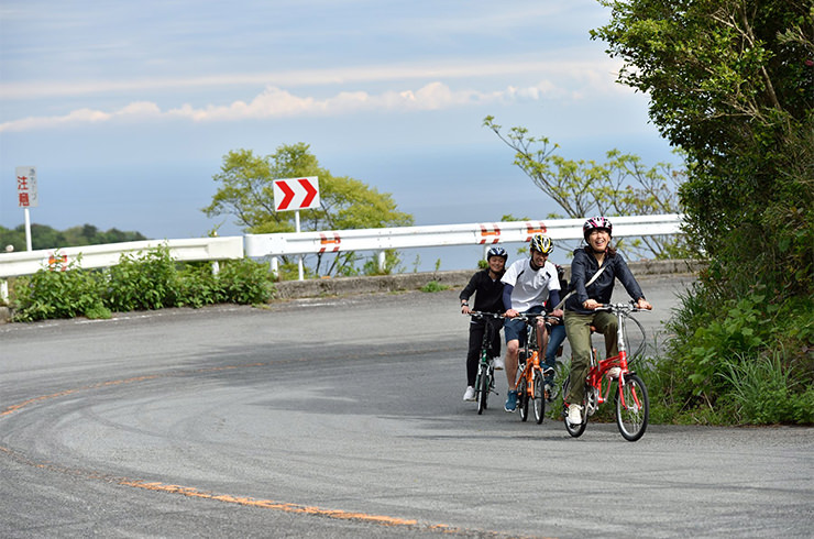 山でのサイクリング