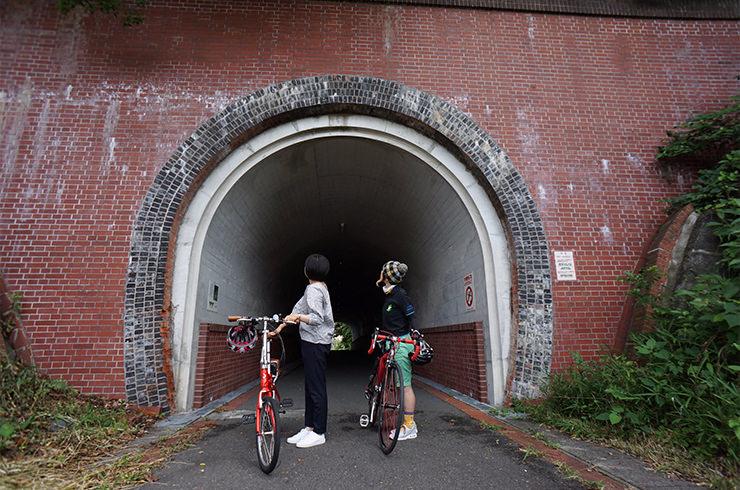 「静岡鉄道駿遠線」跡に唯一残るトンネル
